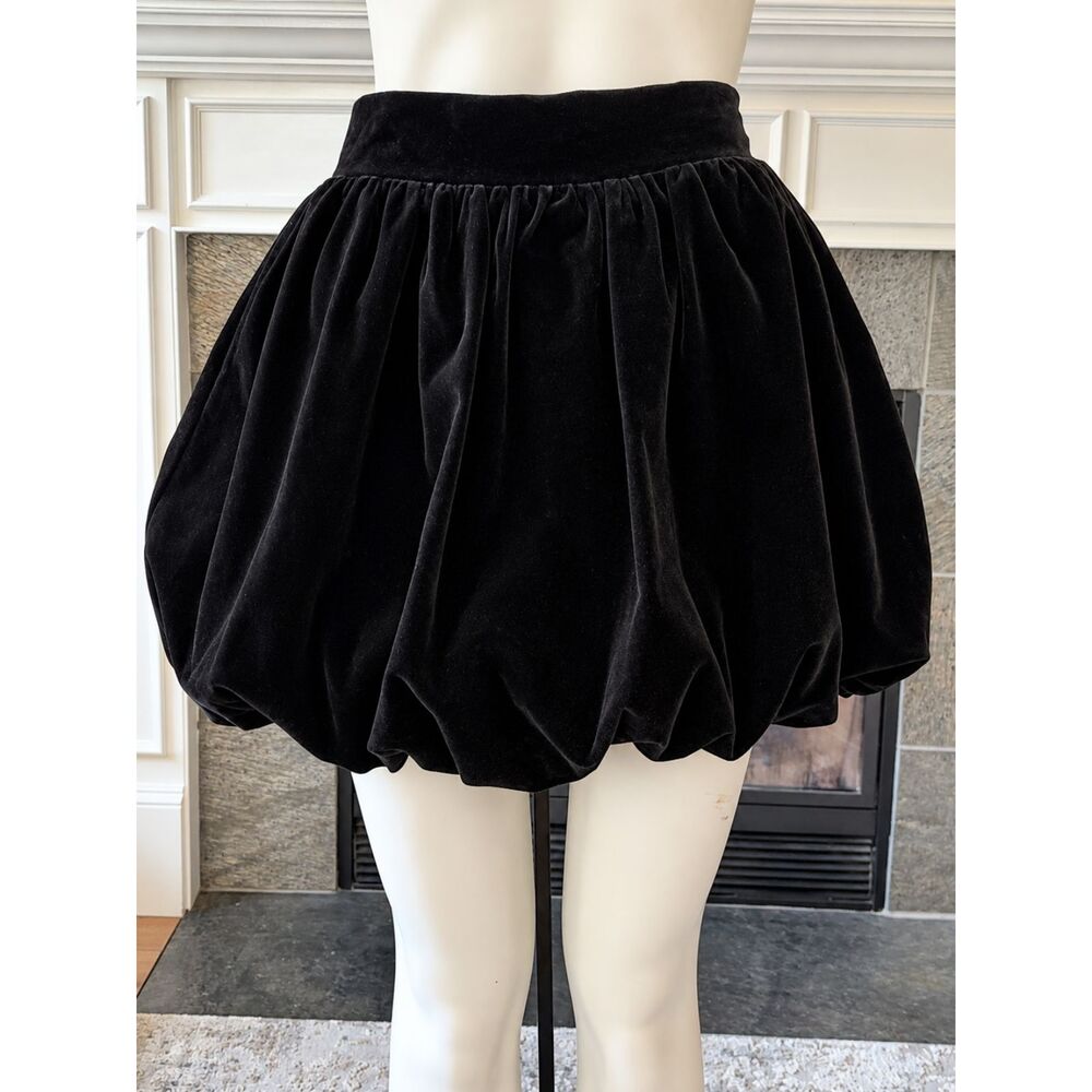 Zemeta Black Velvet Bubble Skort XS NWT Built In Shorts Mini Skirt